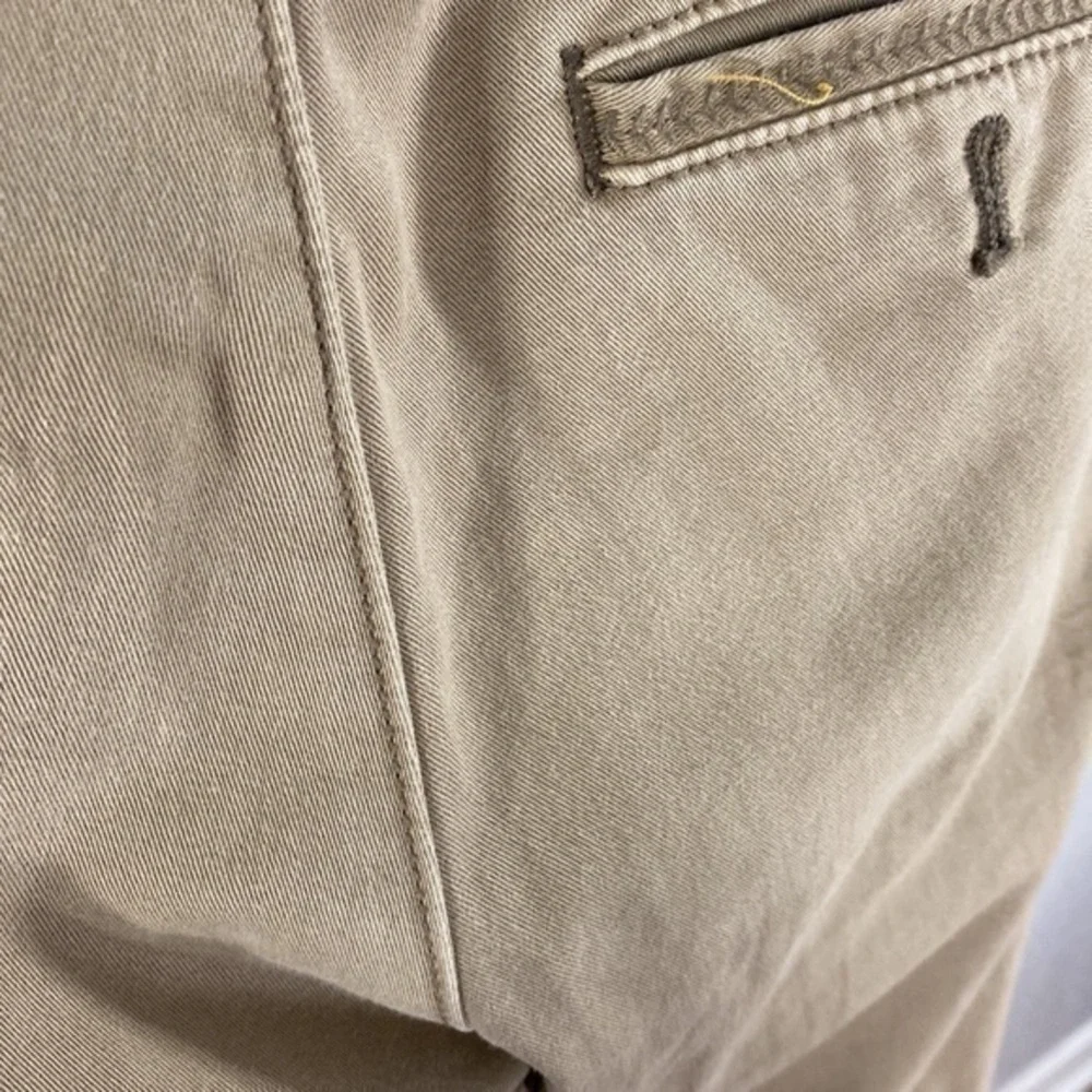 Anthro Pilcro and the Letterpress Hyphen Khaki Pants Y17